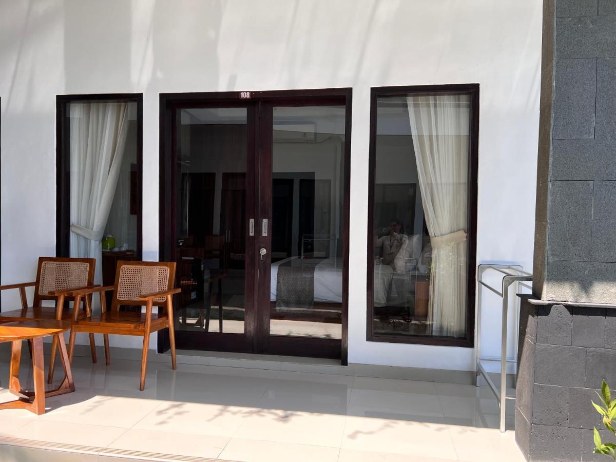 Grand Yuna Hotel Nusa Penida Toyapakeh Exterior foto