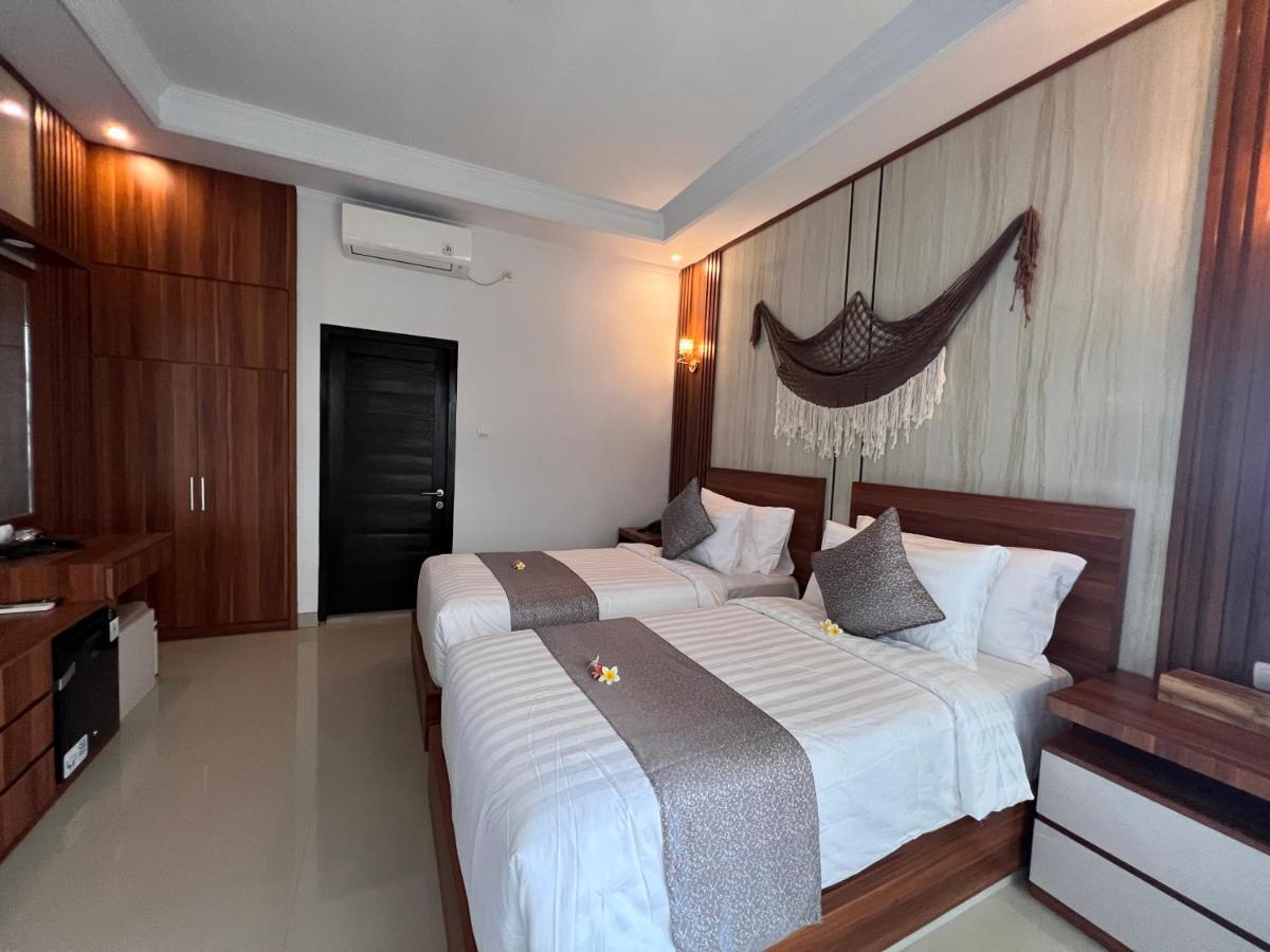 Grand Yuna Hotel Nusa Penida Toyapakeh Exterior foto