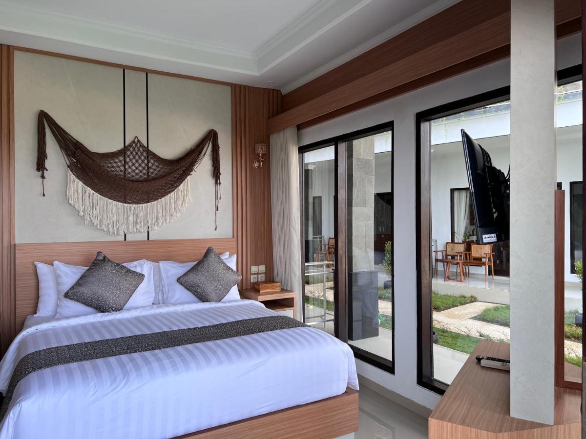 Grand Yuna Hotel Nusa Penida Toyapakeh Exterior foto