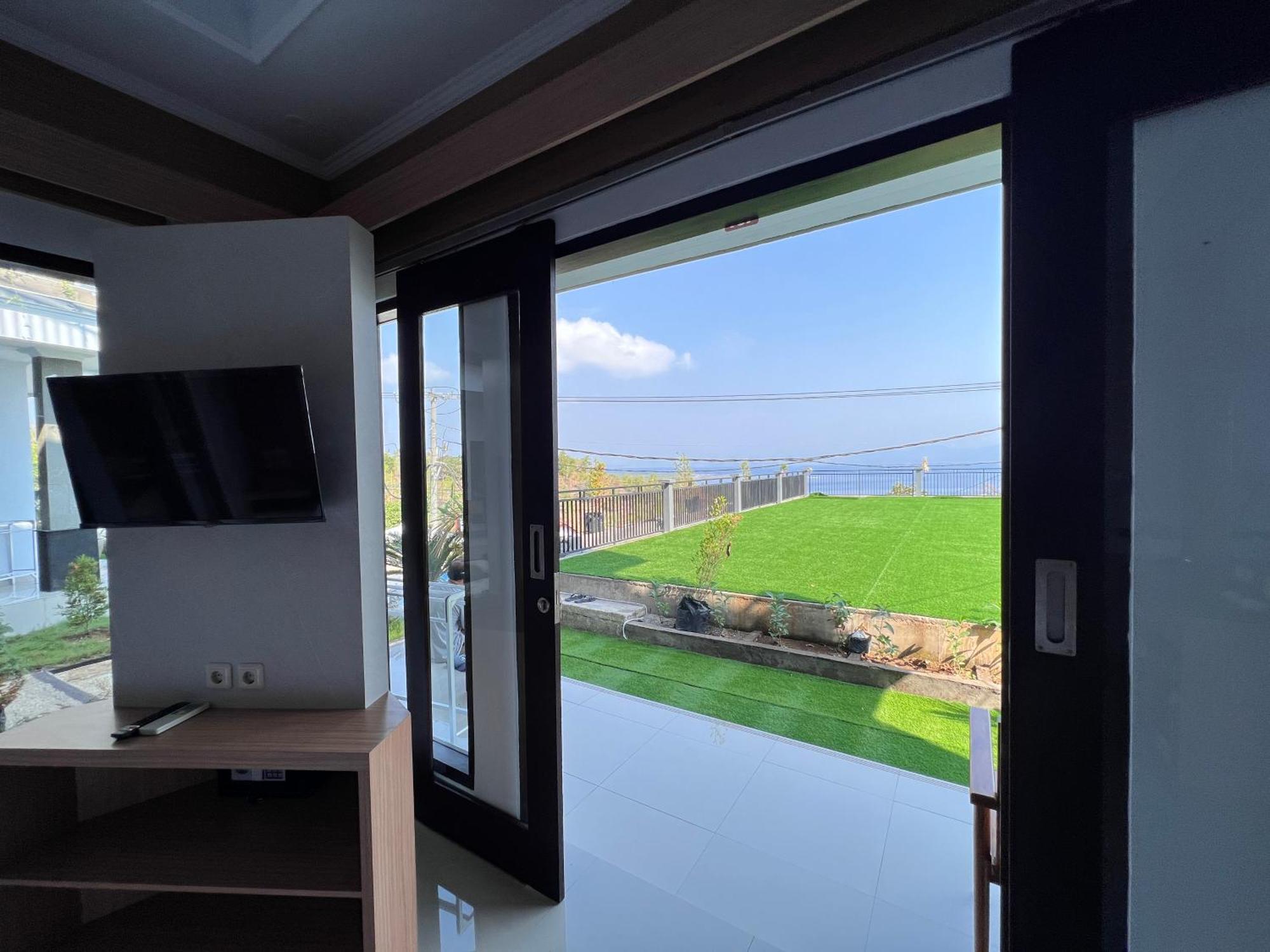 Grand Yuna Hotel Nusa Penida Toyapakeh Exterior foto